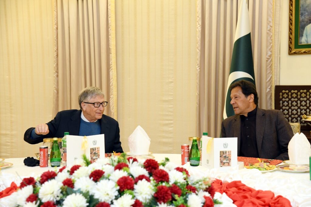 bill-gates-arrives-in-Islamabad