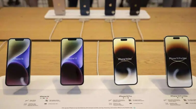 See price and features of Apple iPhone 14 and iPhone 14 Plus